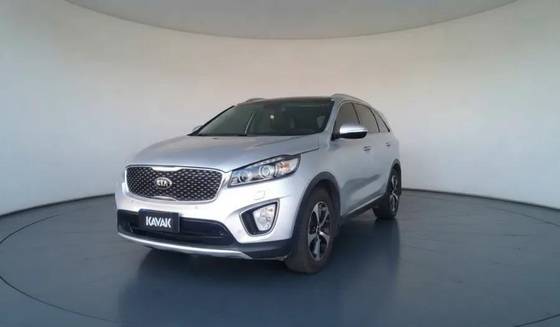 KIA SORENTO 3.3 V6 GASOLINA EX 7L AUTOMATICO KIA SORENTO 3.3 V6 GASOLINA EX 7L AUTOMATICO